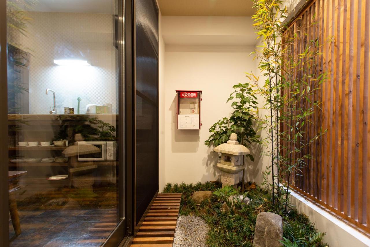 静響の宿 Silent Echo Inn Ōsaka Extérieur photo