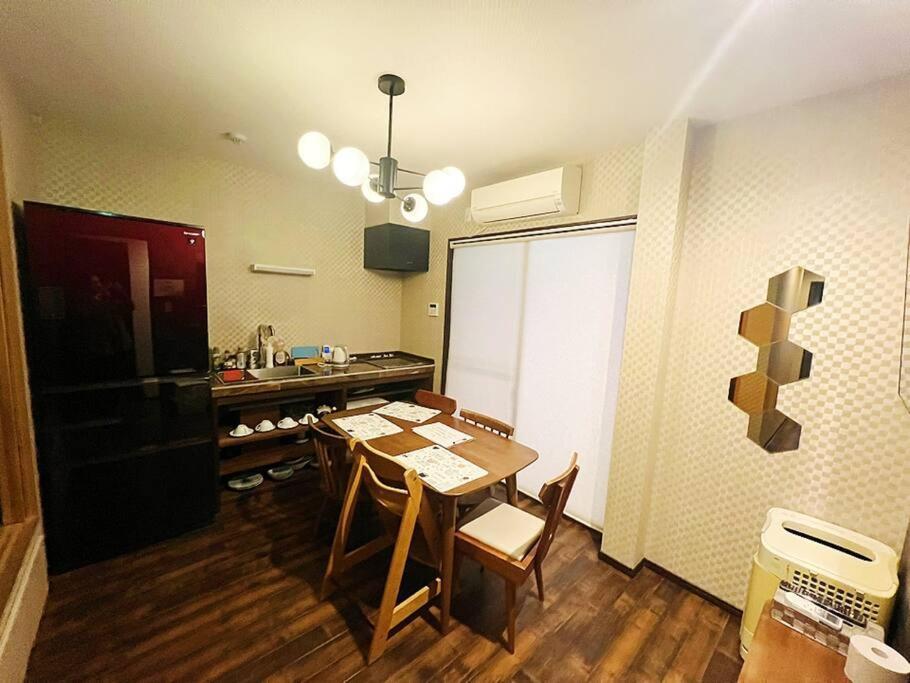 静響の宿 Silent Echo Inn Ōsaka Extérieur photo
